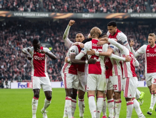 s15赛程-今夜阿贾克斯备战德甲，刷新队史纪录细节曝光，压力陡增，训练强度明显提升的简单介绍